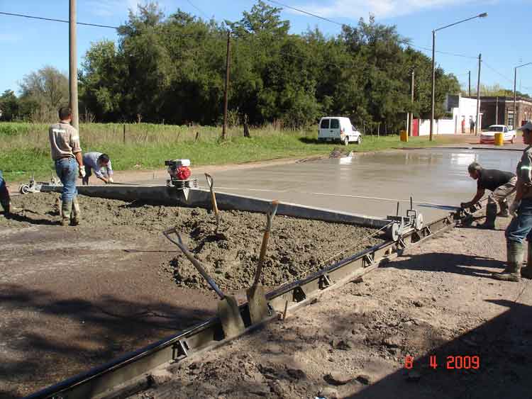 	Pavimento acceso a Hinojo